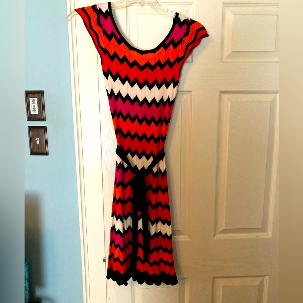 Roz & Ali dress sz 4